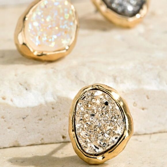 Oval Druzy post earrings - Picture 6 of 6